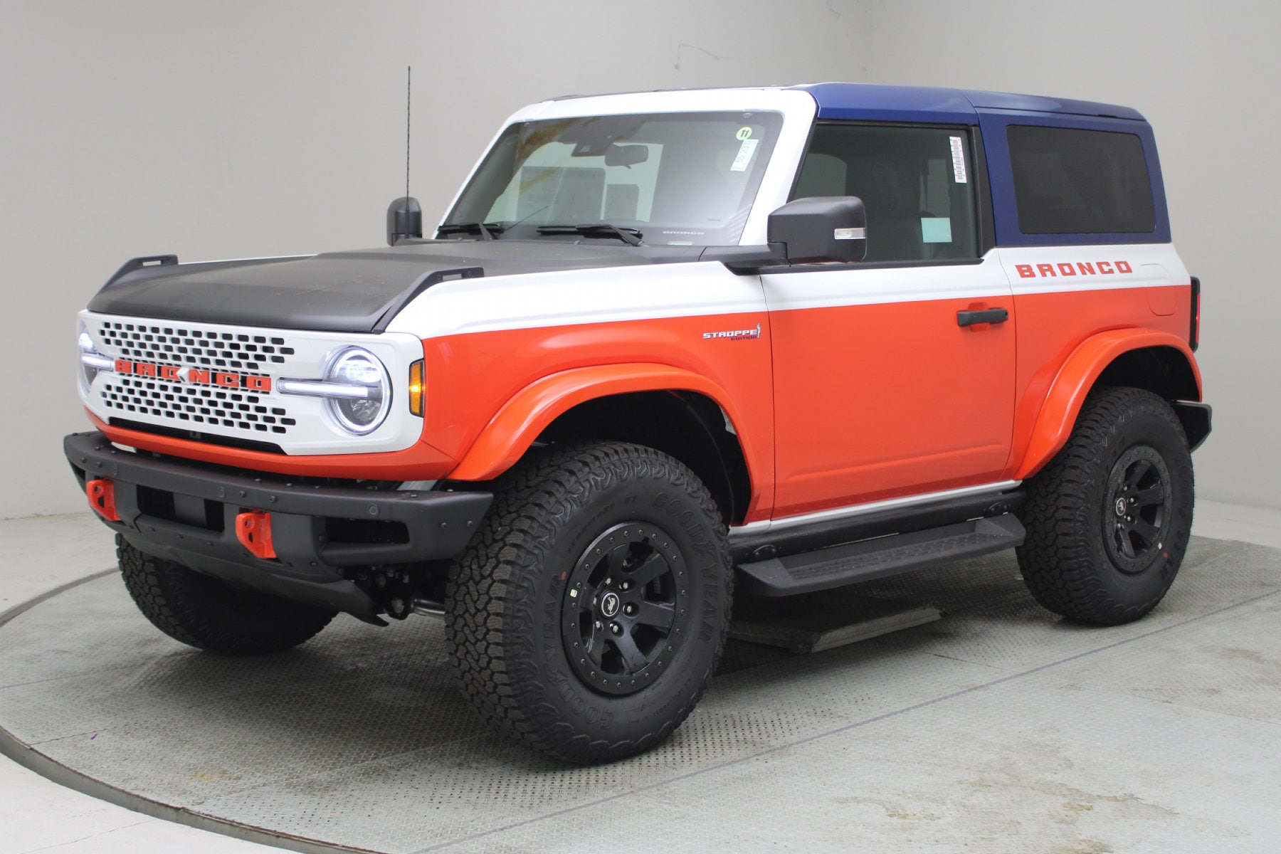 2025 Ford Bronco 2-Door Stroppe - Photo 21