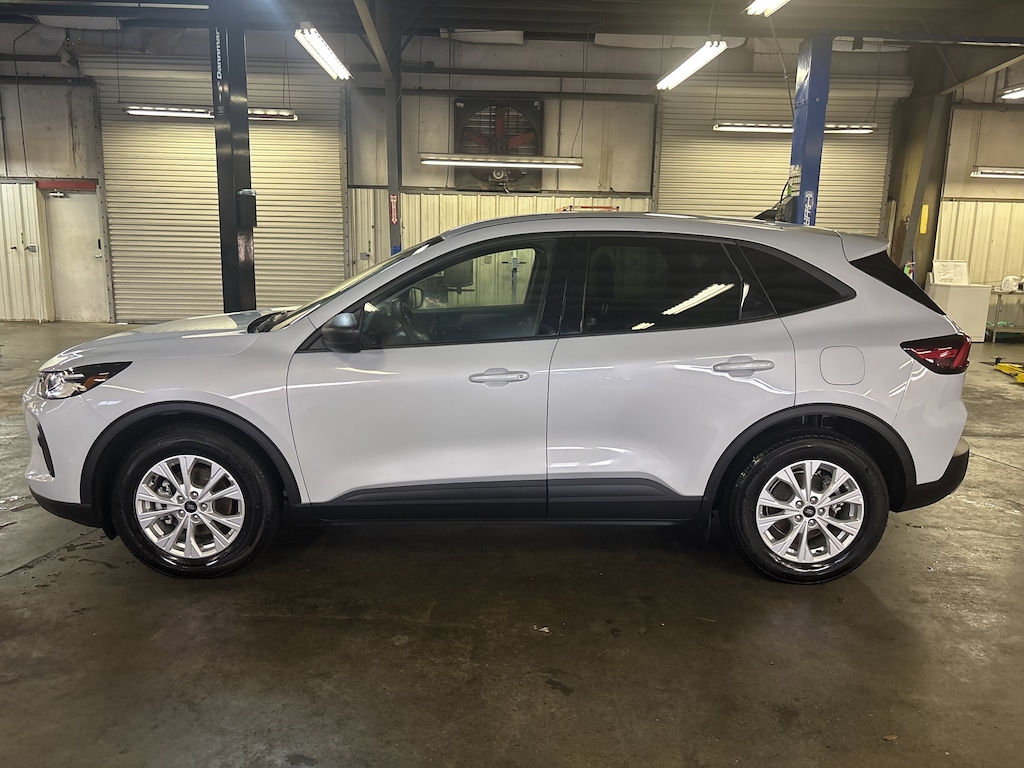 Used 2025 Ford Escape Active SUV