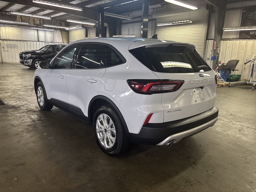 Used 2025 Ford Escape Active SUV