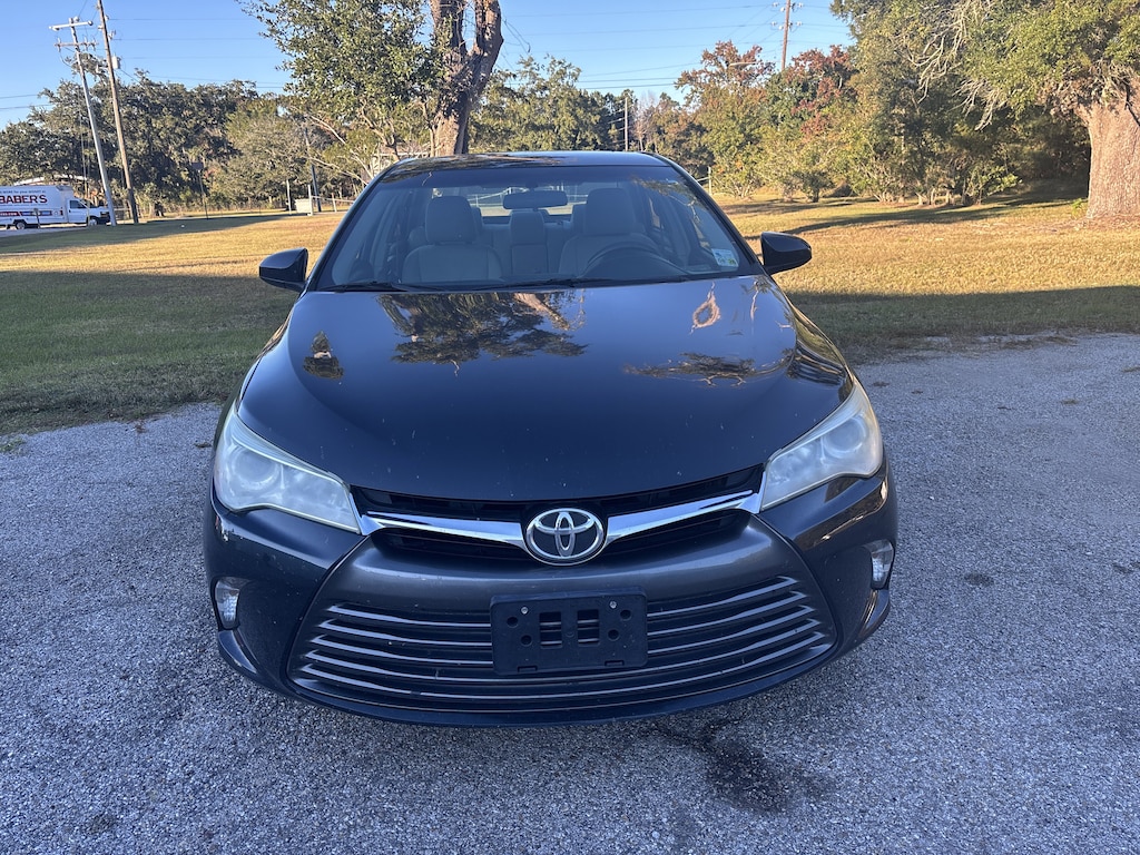 Used 2016 Toyota Camry LE