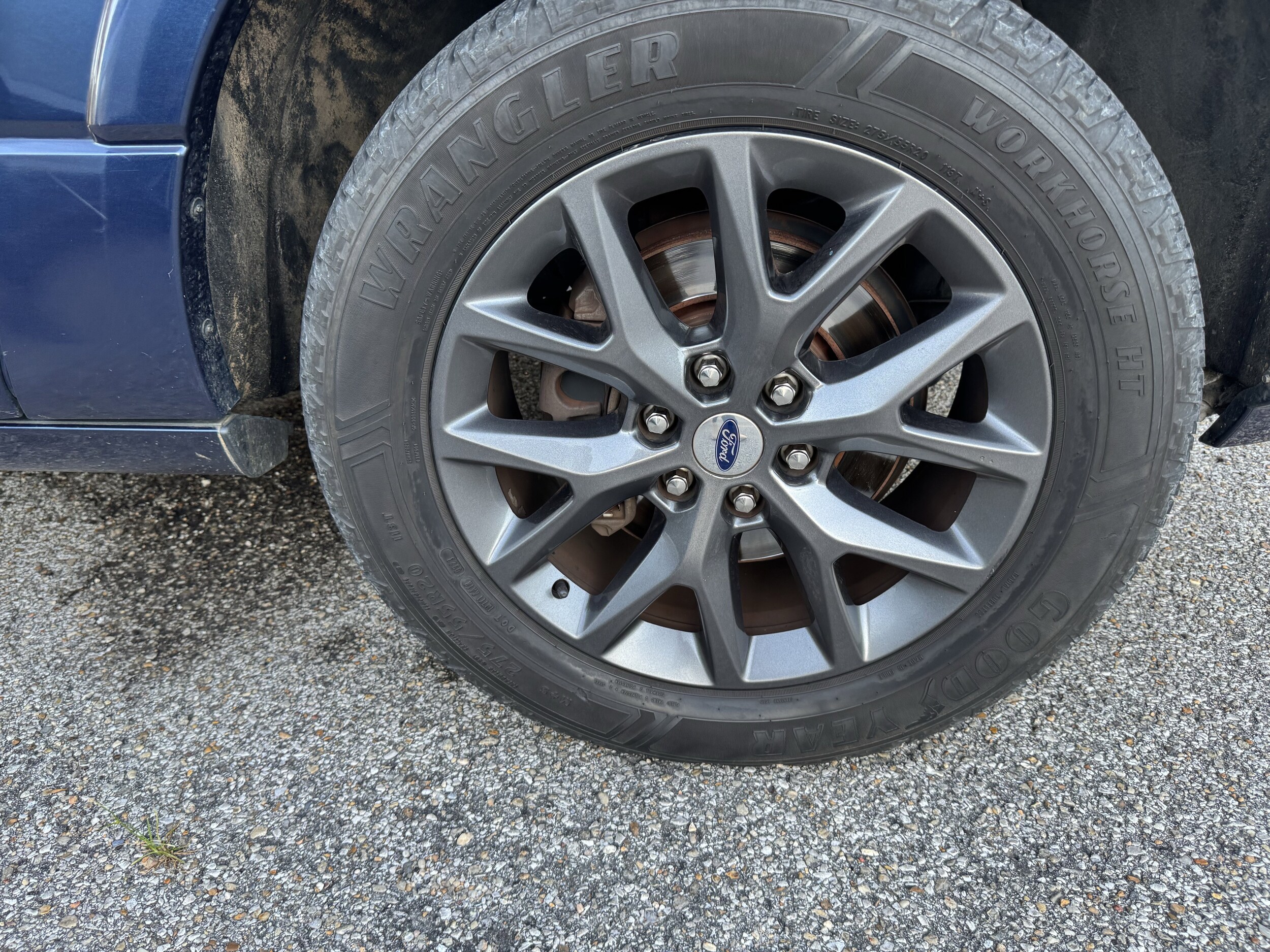 2017 Ford Expedition EL Limited photo 3