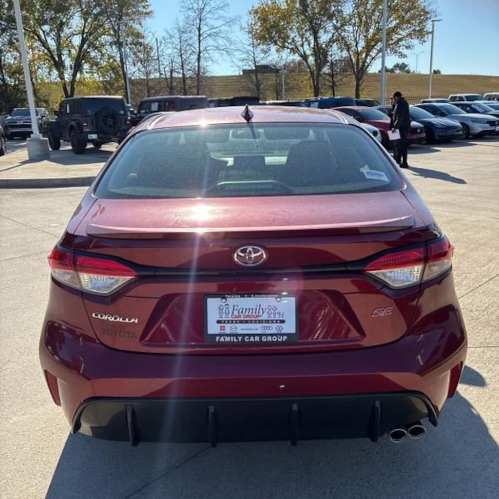 Used 2025 Toyota Corolla SE Sedan