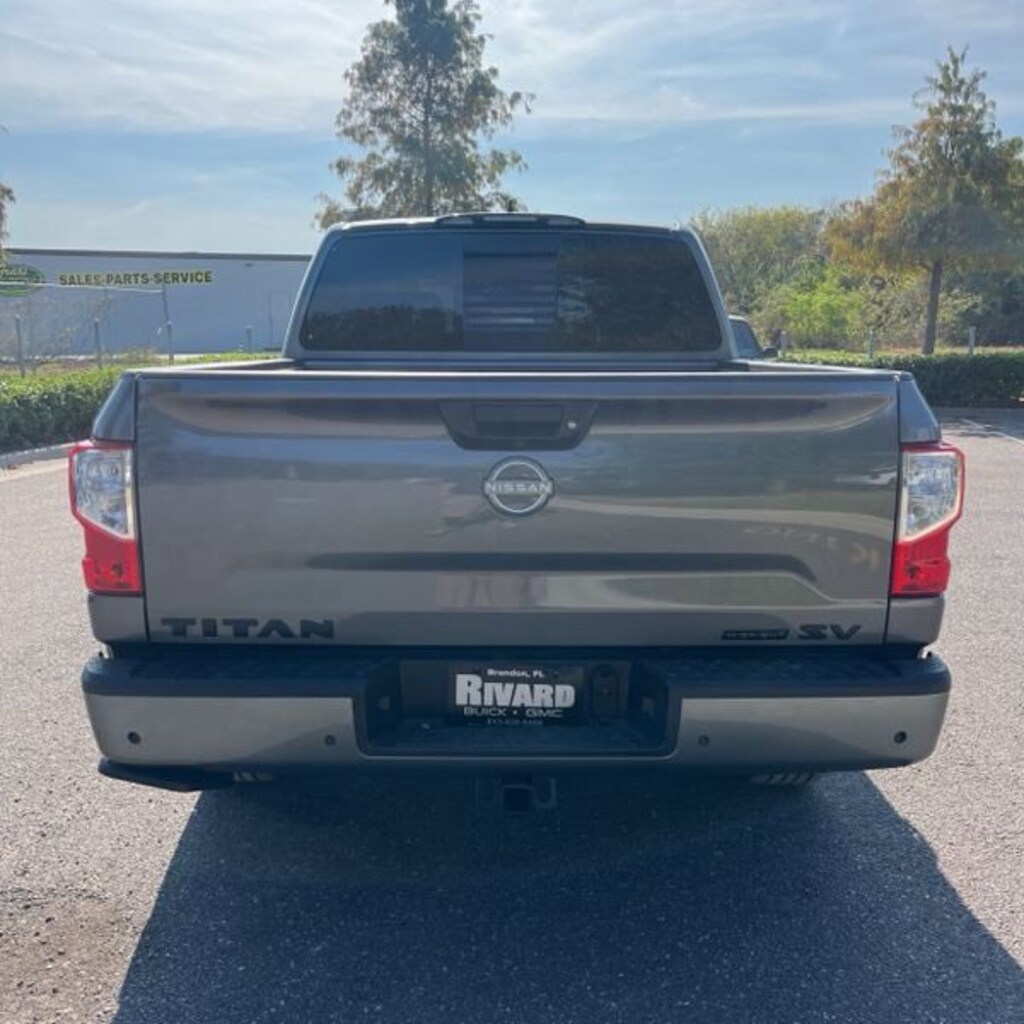 Used 2024 Nissan Titan SV Truck Crew Cab