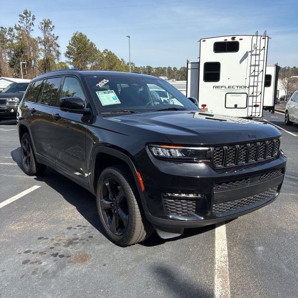 2025 Jeep Grand Cherokee L Limited 4WD