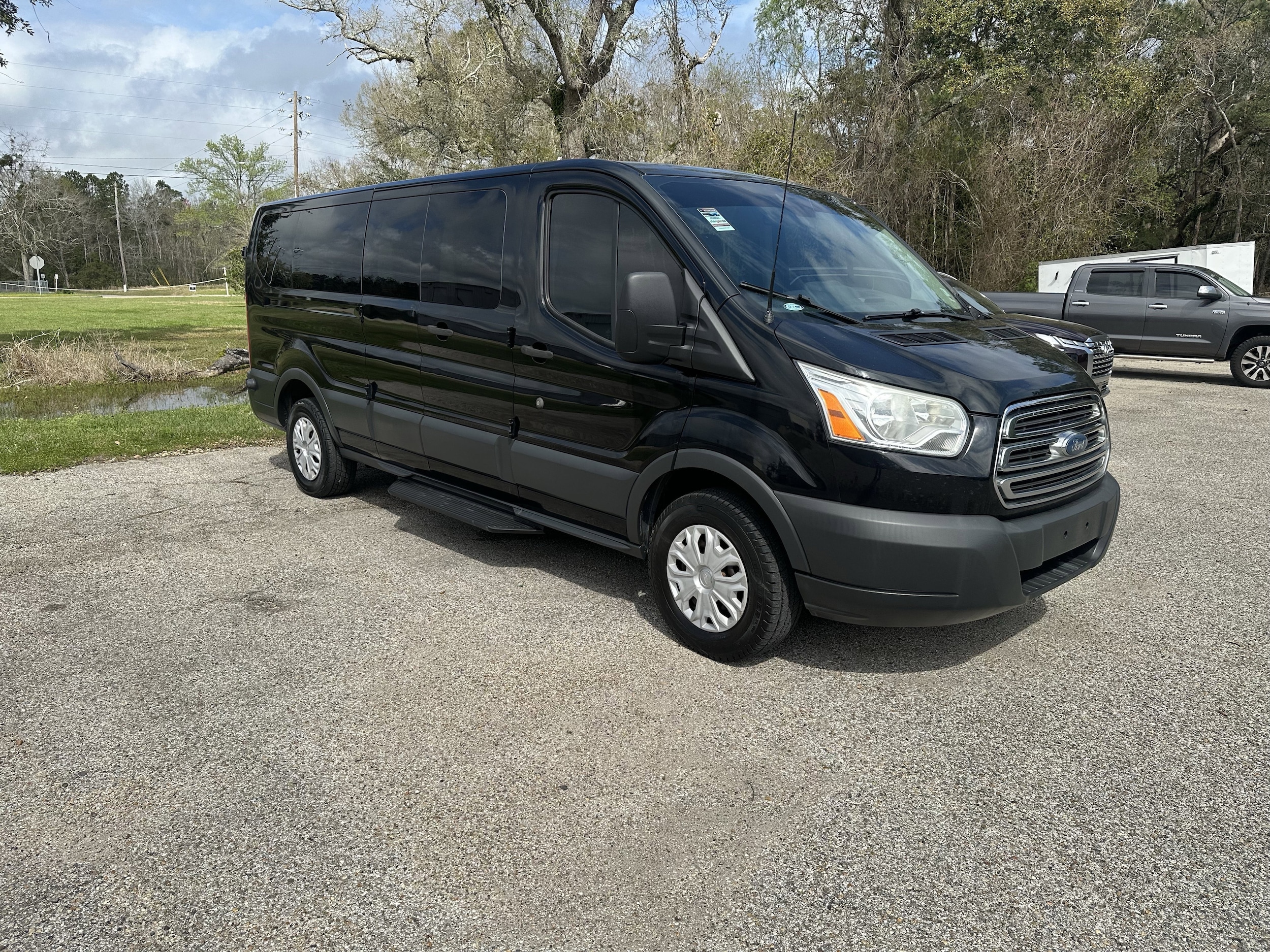 2017 Ford Transit Passenger 350 XLT Low Roof LWB RWD with 60/40 Passenger-Side Doors