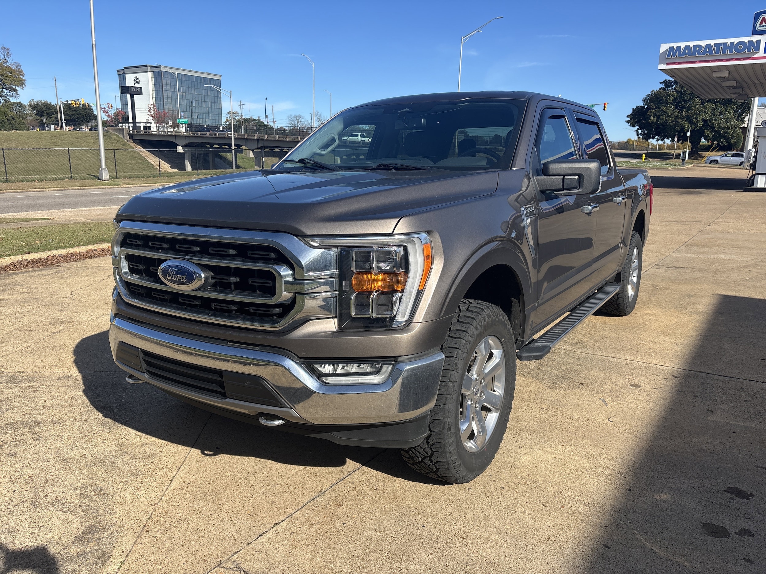 2021 Ford F-150 XLT's photo