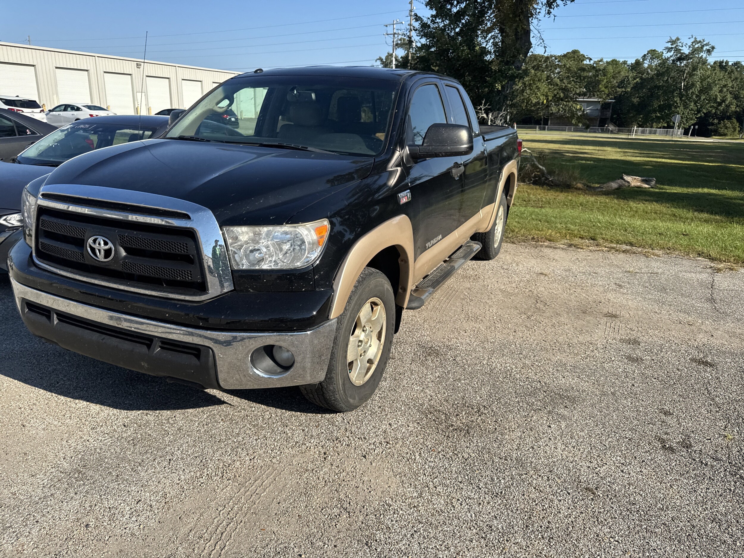 2012 Toyota Tundra Grade photo 3