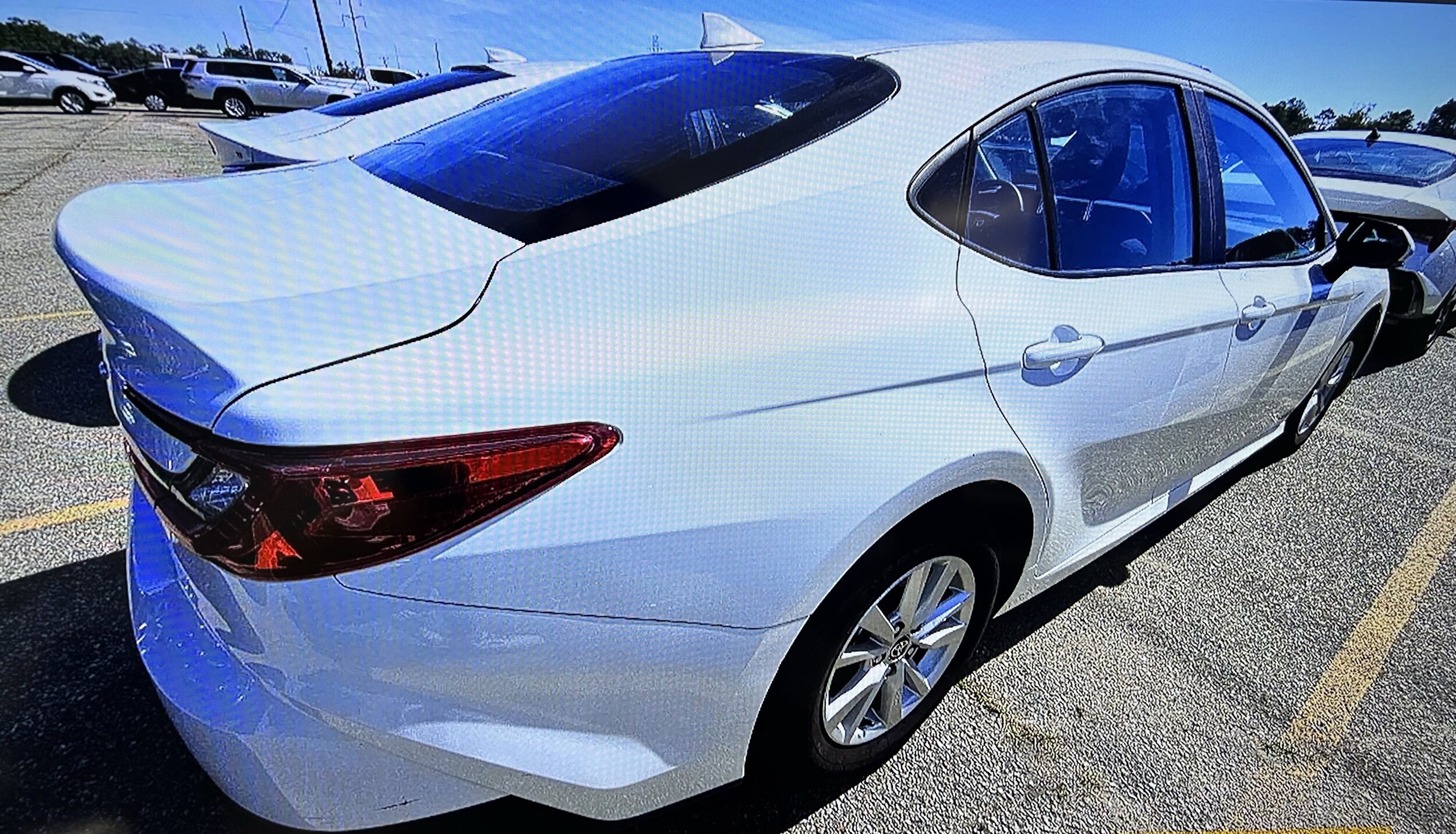 2025 Toyota Camry LE photo 4