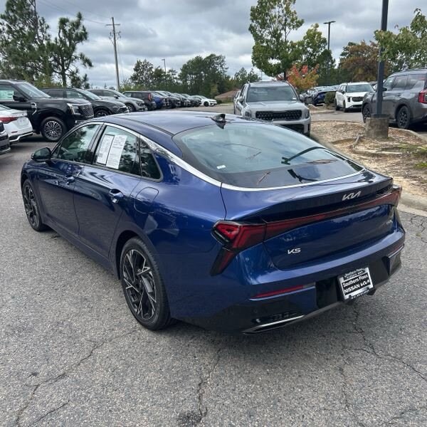 2025 Kia K5 GT-Line photo 3