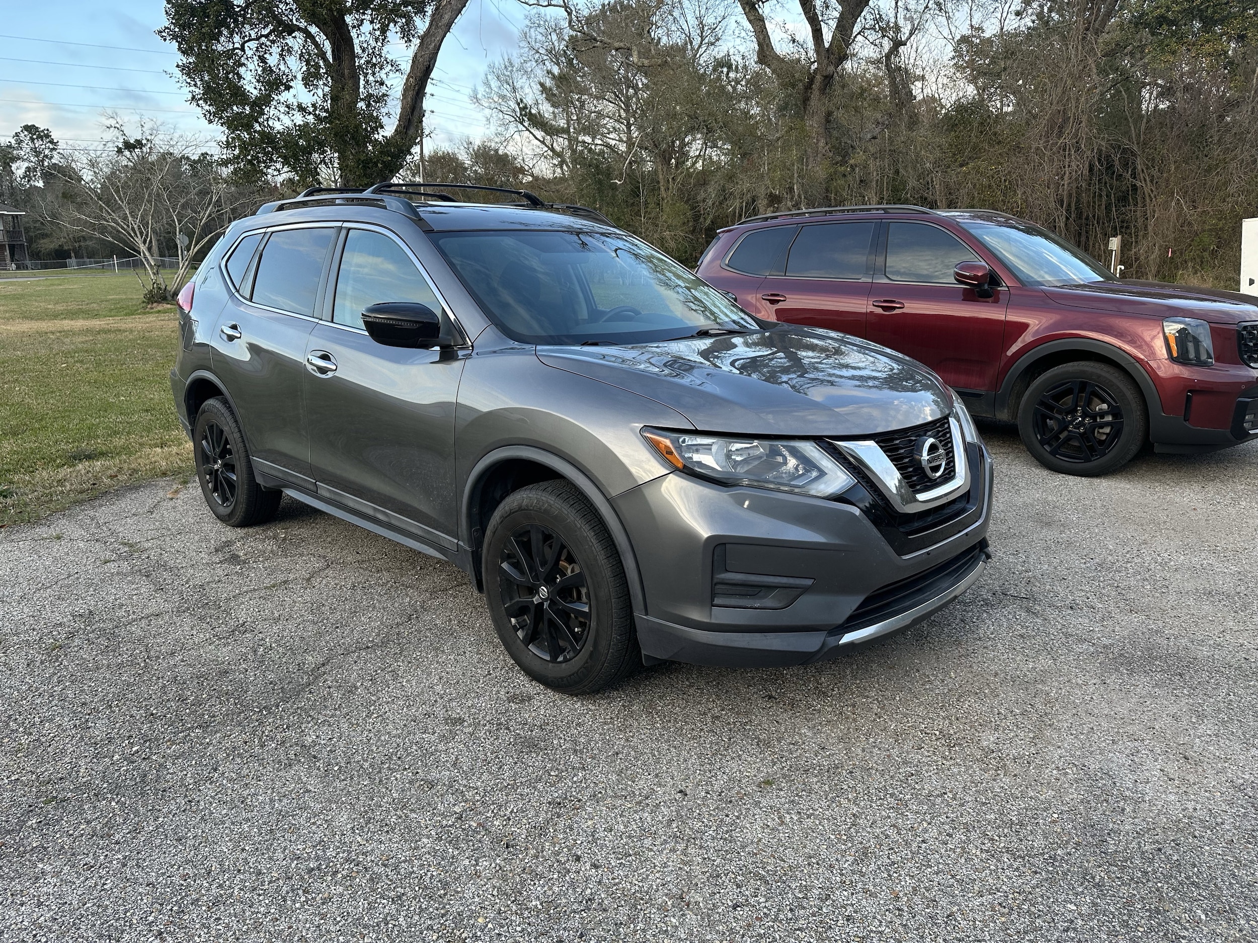 2017 Nissan Rogue SV