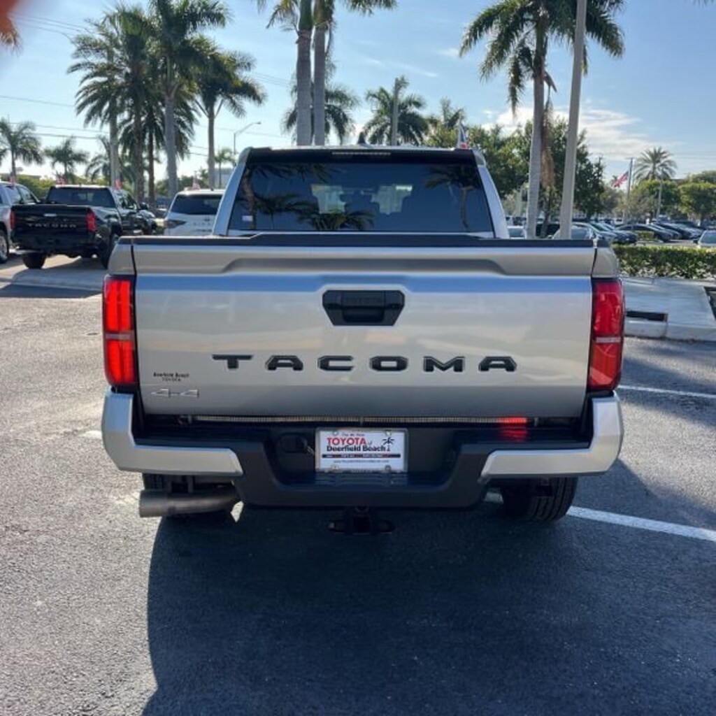 Used 2024 Toyota Tacoma 4WD SR5 Truck Double Cab
