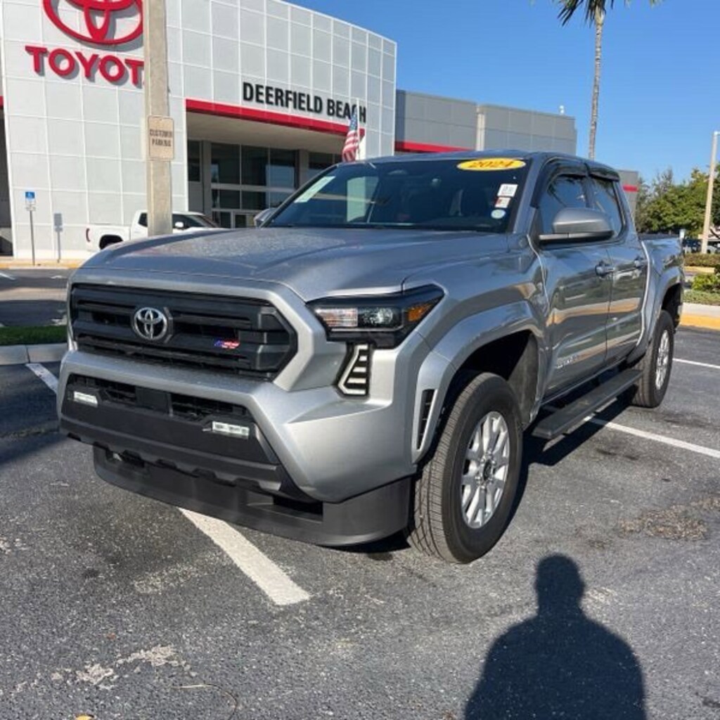 Used 2024 Toyota Tacoma 4WD SR5 Truck Double Cab