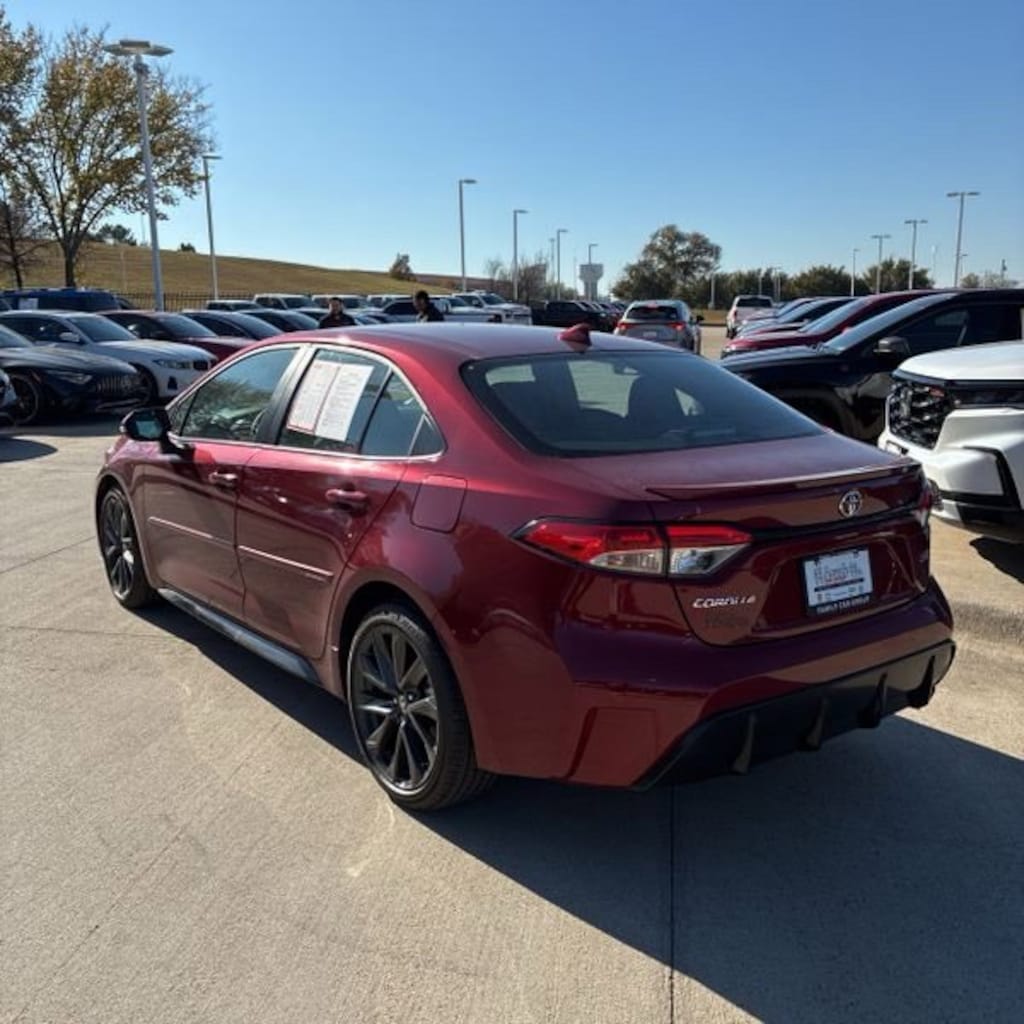 Used 2025 Toyota Corolla SE Sedan