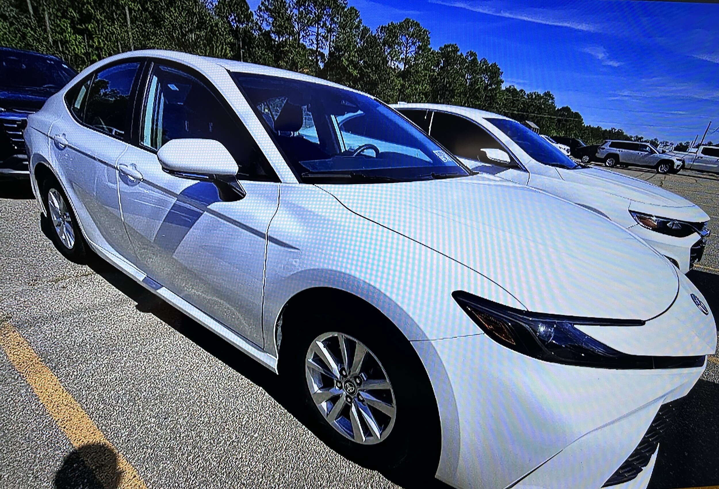 2025 Toyota Camry LE photo 3