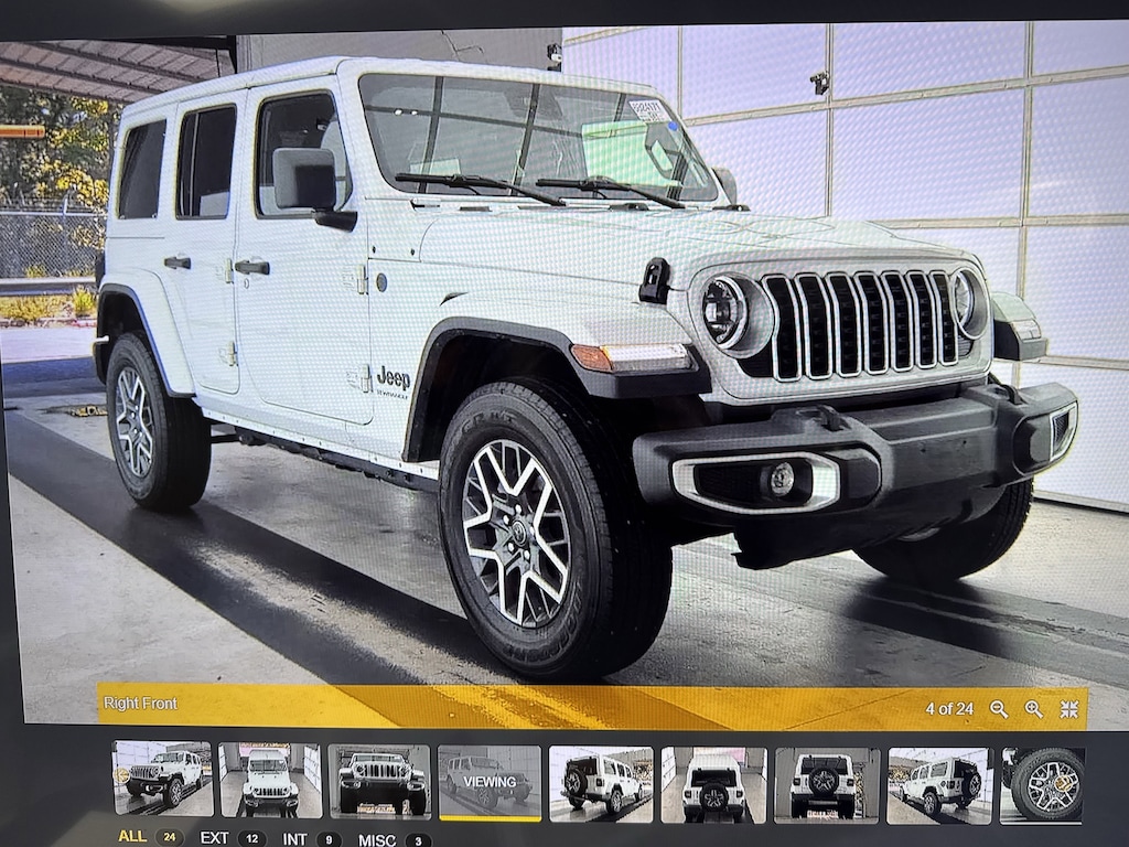 Used 2025 Jeep Wrangler Sahara SUV