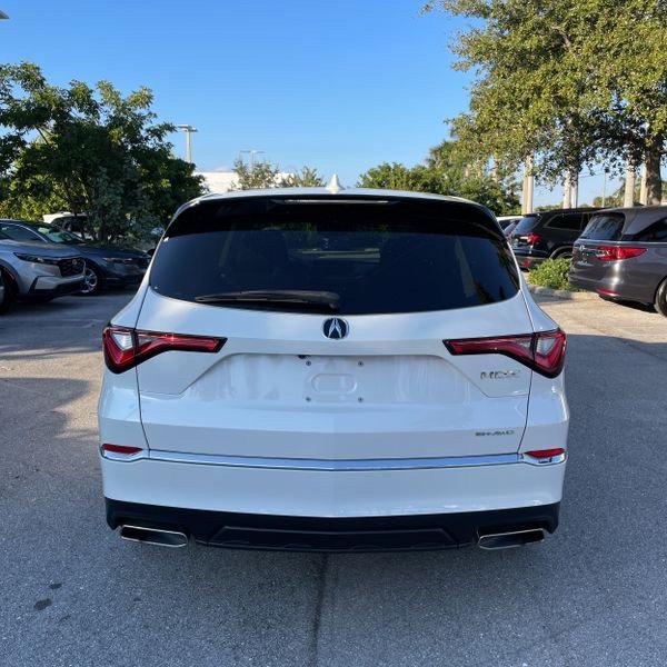 2024 Acura MDX SH-AWD photo 4