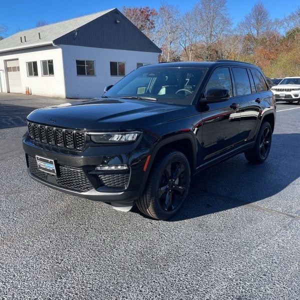2025 Jeep Grand Cherokee Limited's photo