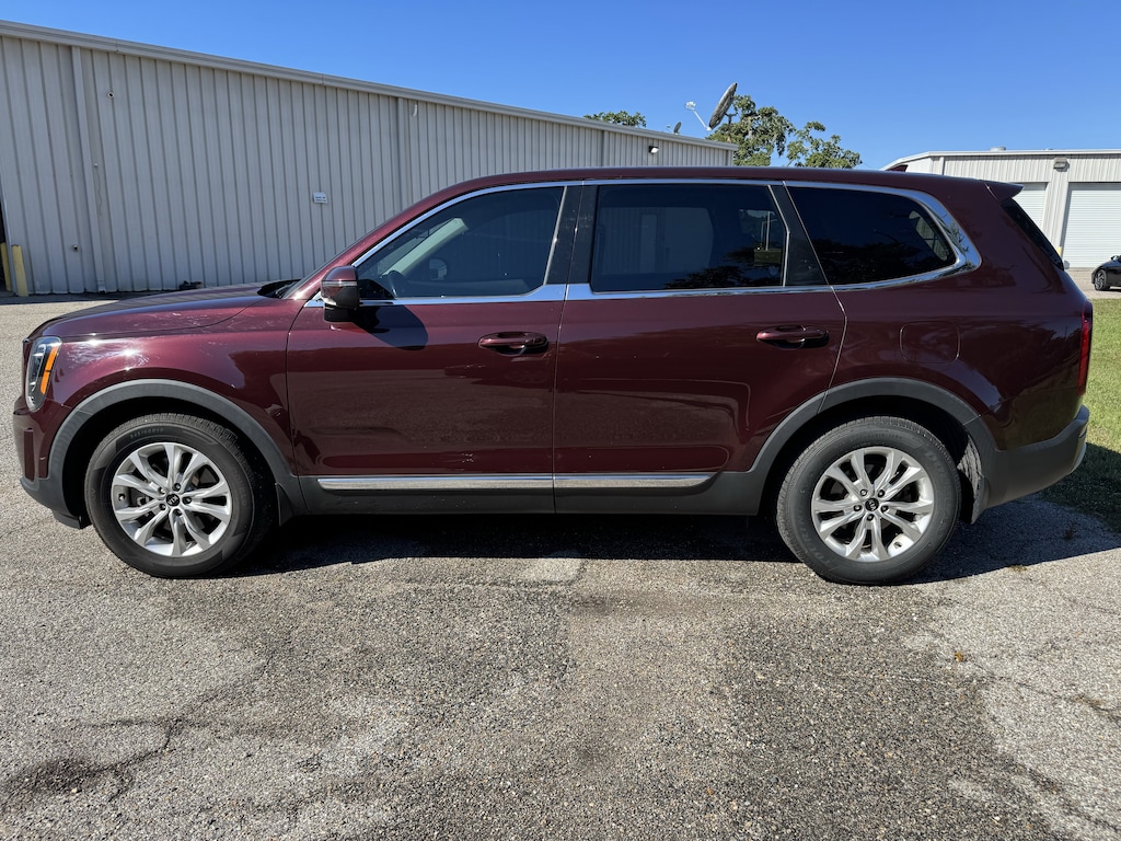 Used 2021 Kia Telluride LX SUV