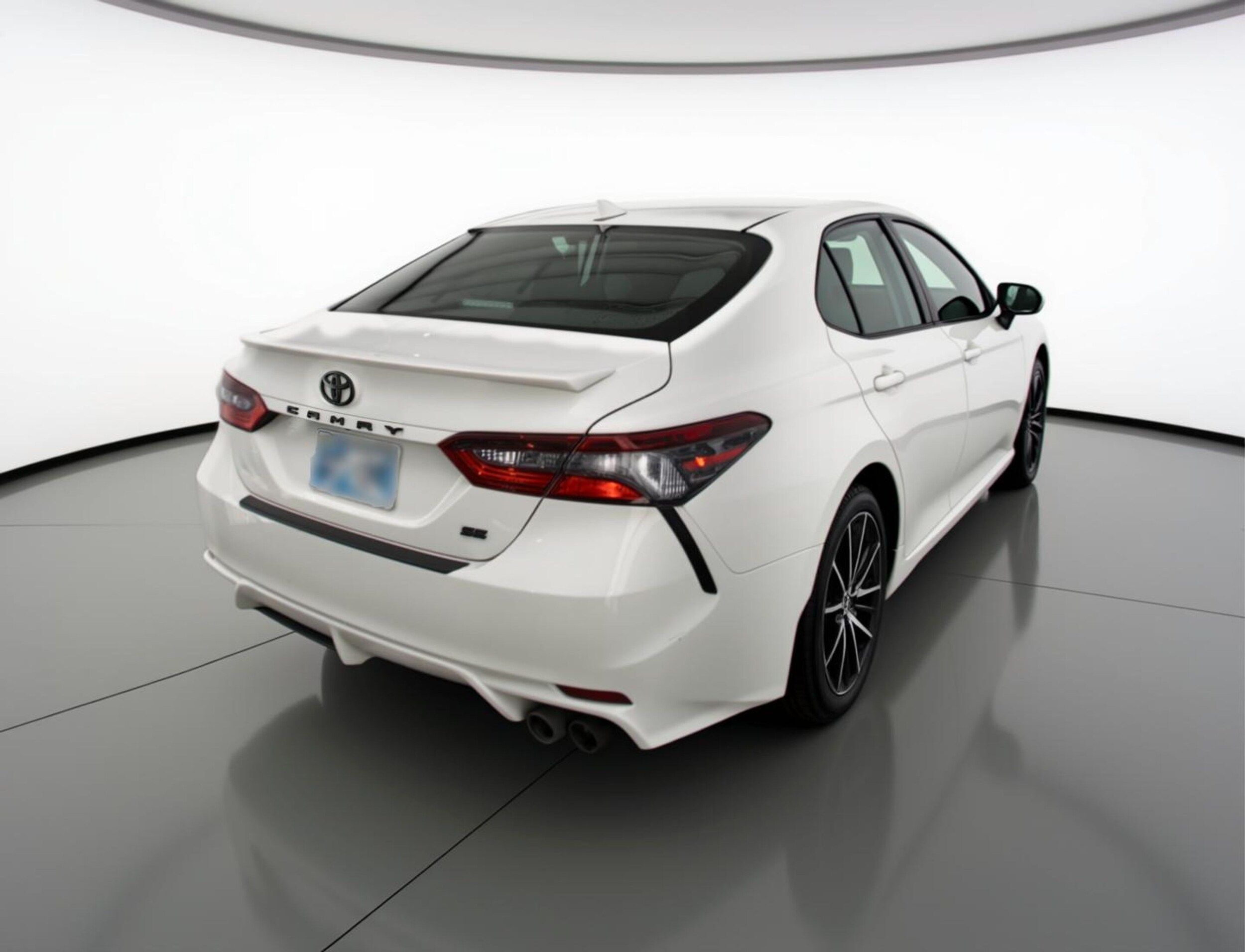 Thumbnail: 2023 Toyota Camry - 7