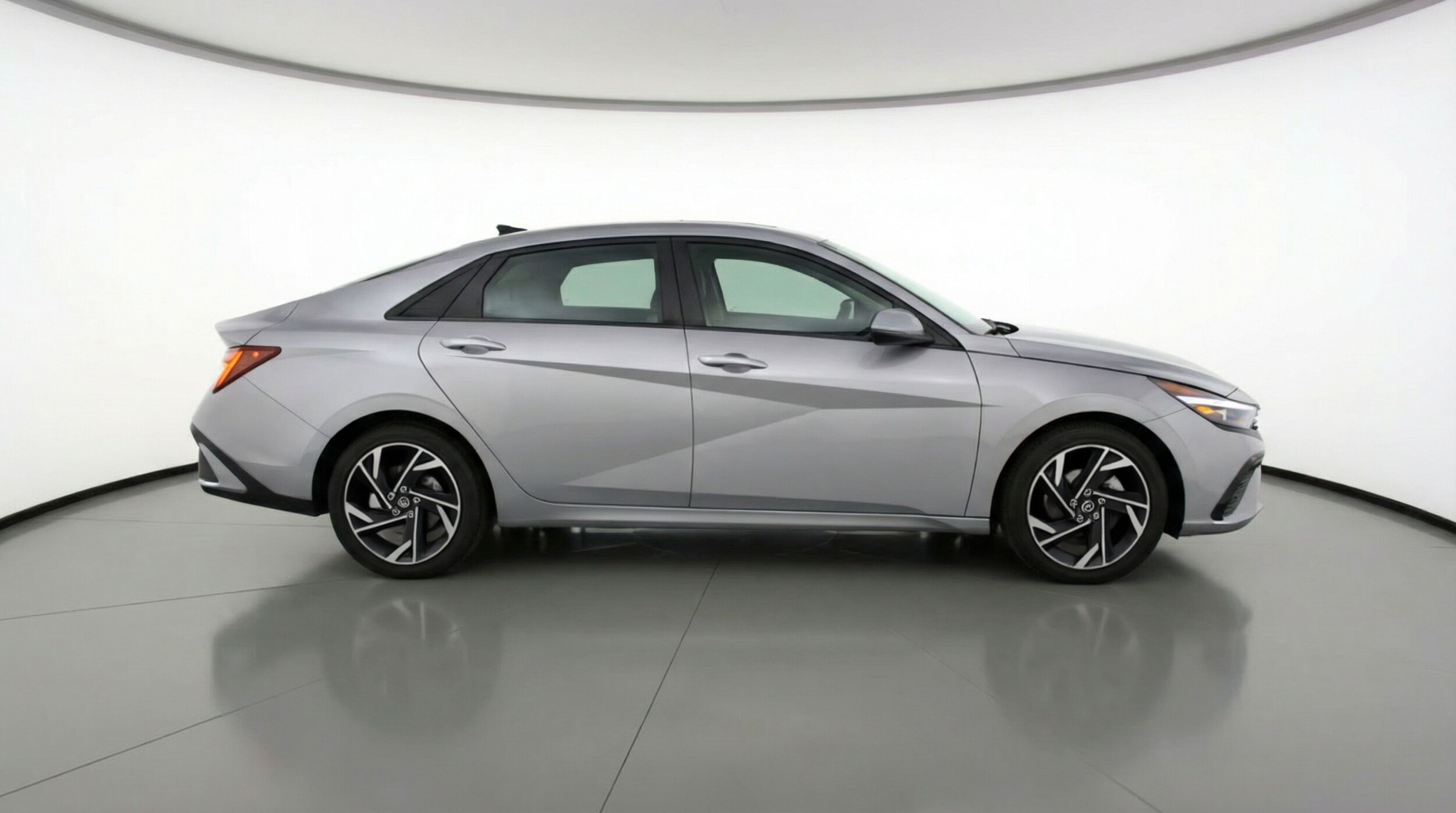 Thumbnail: 2025 Hyundai Elantra - 8