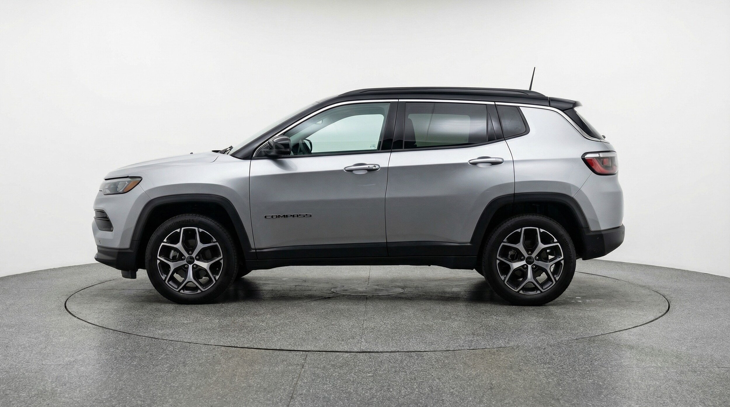 Thumbnail: 2025 Jeep Compass - 4