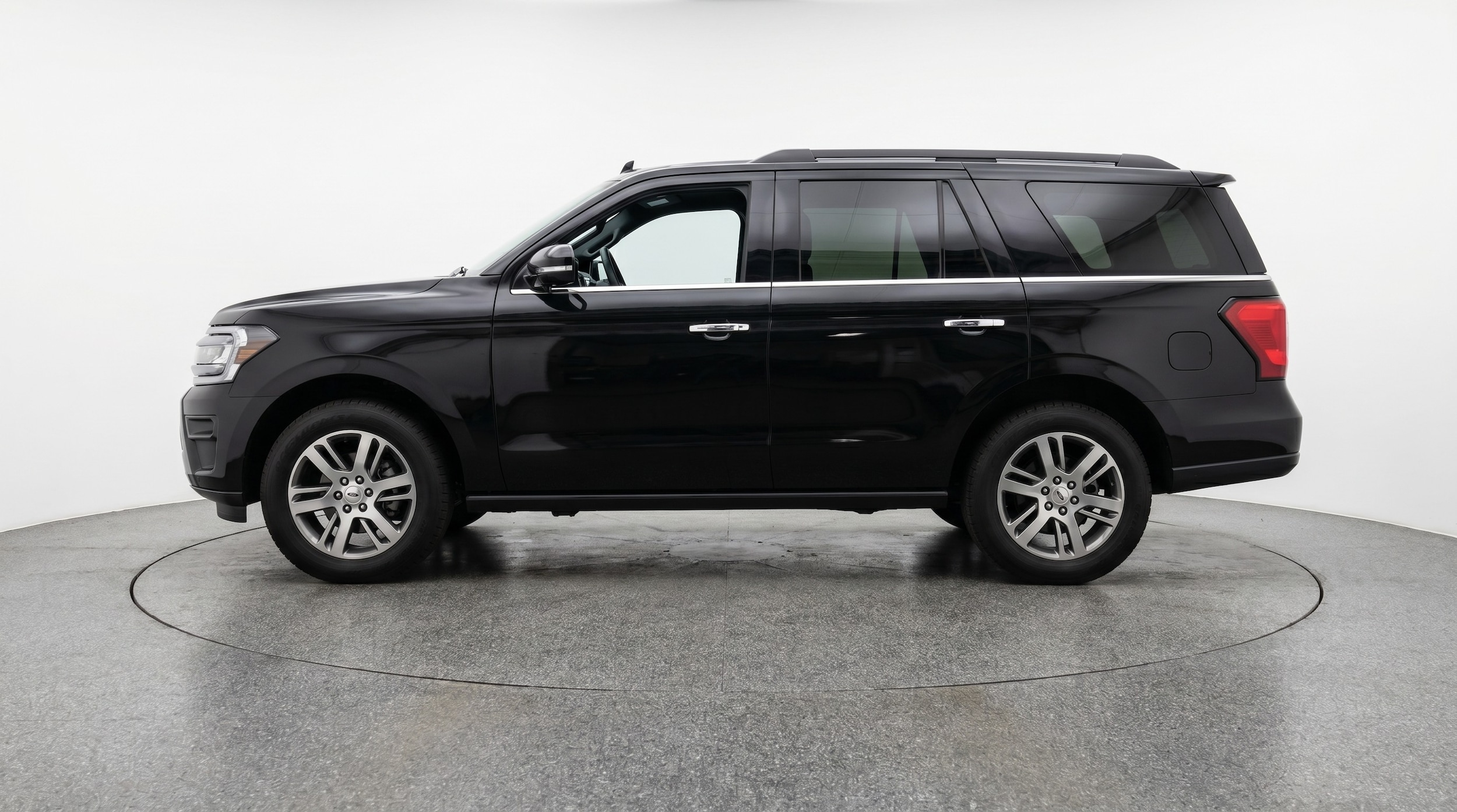 Thumbnail: 2024 Ford Expedition - 4