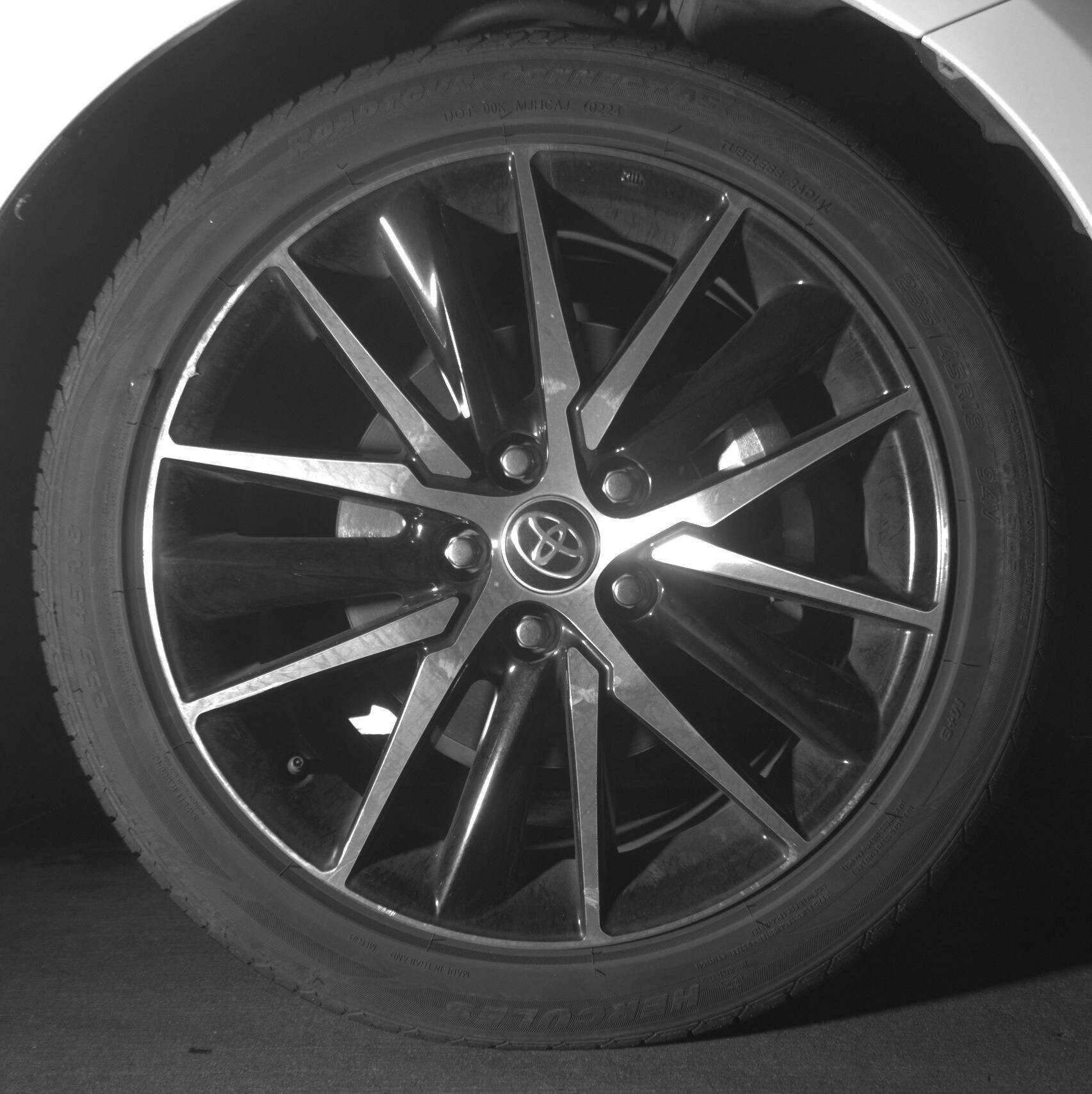 Thumbnail: 2023 Toyota Camry - 10