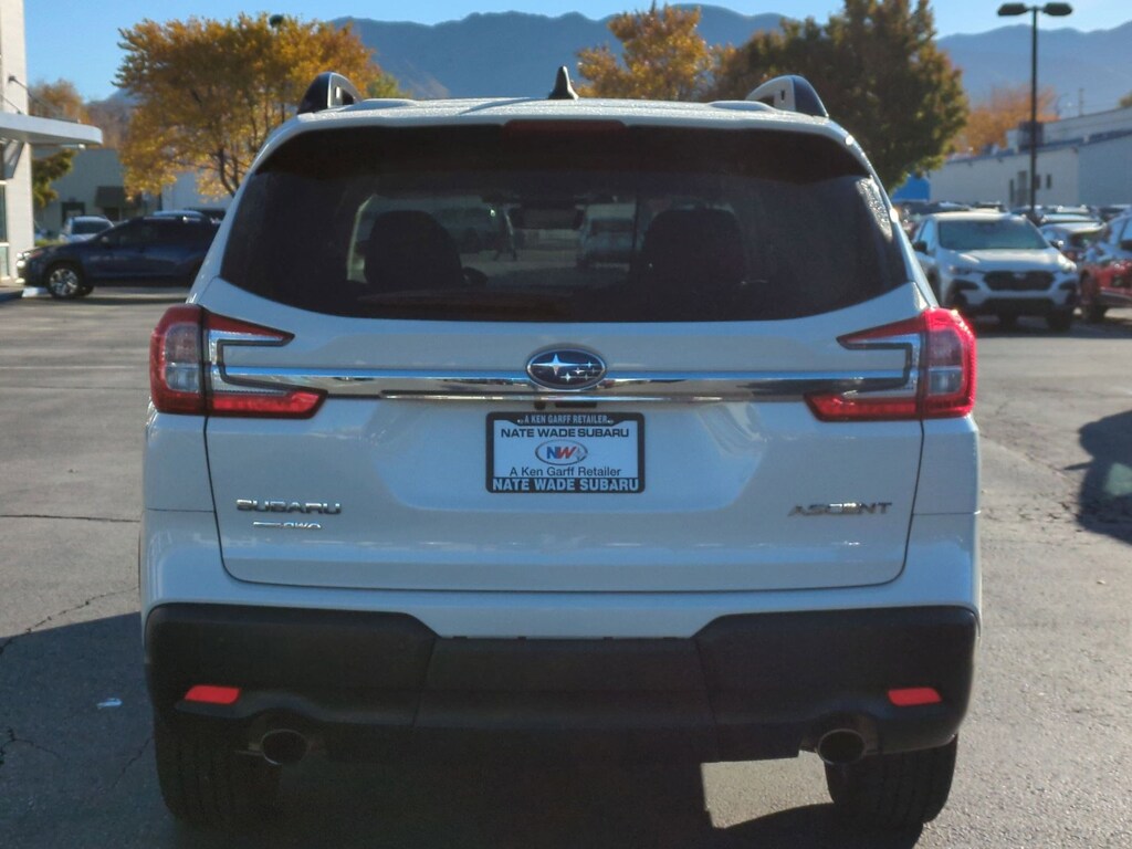 Used 2024 Subaru Ascent Premium SUV