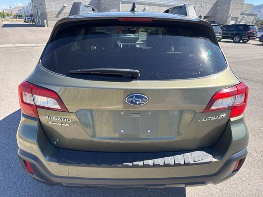 Used 2018 Subaru Outback Premium SUV