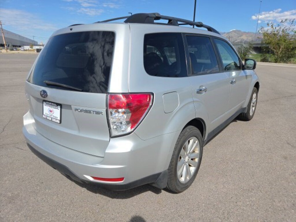 Used 2011 Subaru Forester 2.5X Premium SUV