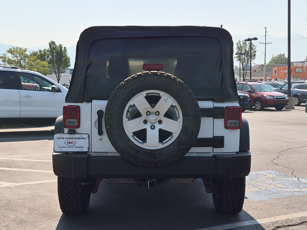 Used 2016 Jeep Wrangler Unlimited Rubicon SUV