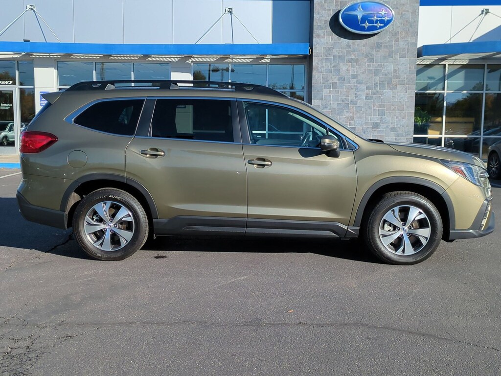 Used 2023 Subaru Ascent Premium SUV