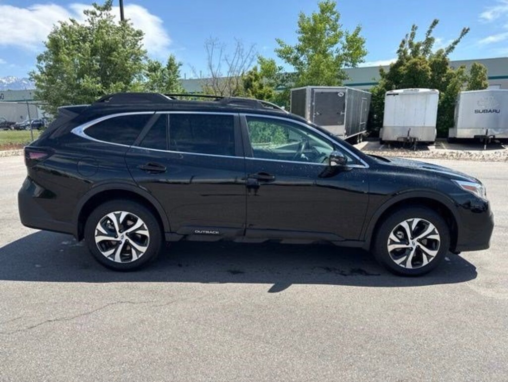 Used 2020 Subaru Outback Limited SUV