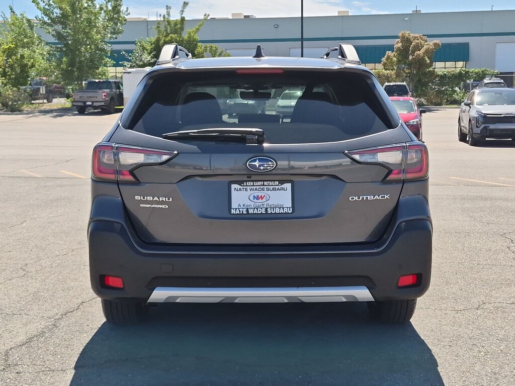 Used 2024 Subaru Outback Limited SUV