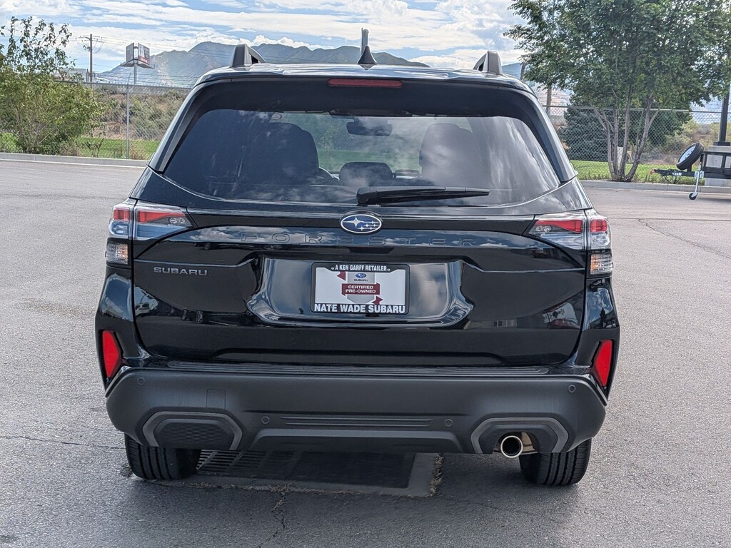 Used 2025 Subaru Forester Limited SUV