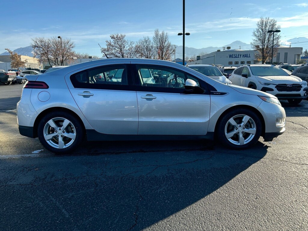 Used 2013 Chevrolet Volt Hatchback