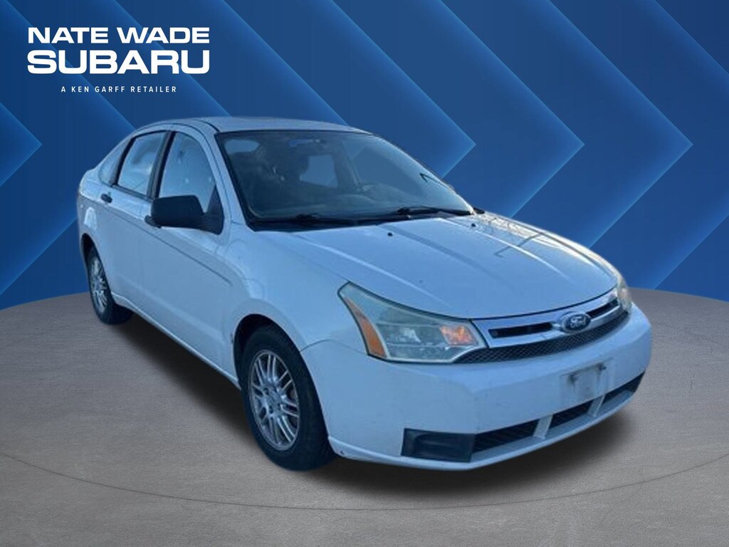 Used 2010 Ford Focus SE Sedan