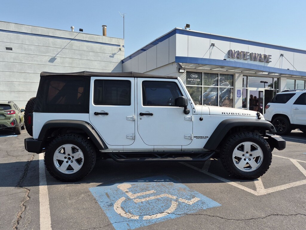 Used 2016 Jeep Wrangler Unlimited Rubicon SUV
