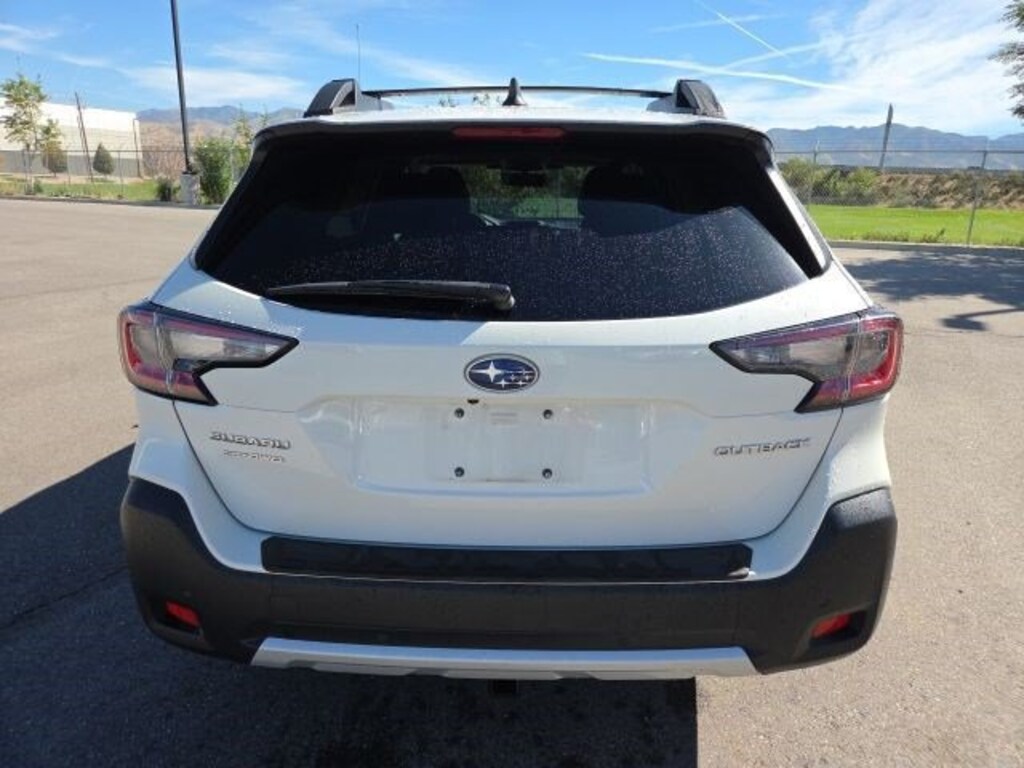 Used 2023 Subaru Outback Limited SUV