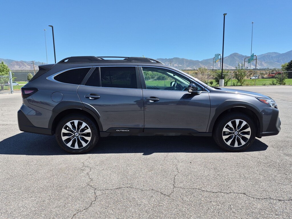 Used 2024 Subaru Outback Limited SUV