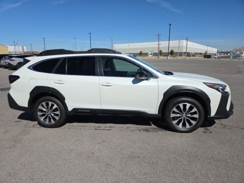 Used 2023 Subaru Outback Limited SUV