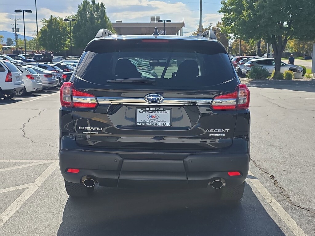 Used 2022 Subaru Ascent Limited SUV