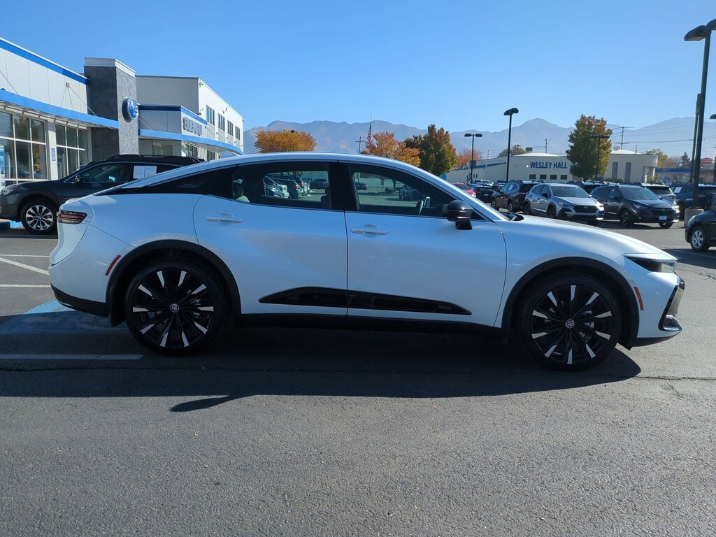 Used 2026 Toyota Crown Platinum Sedan