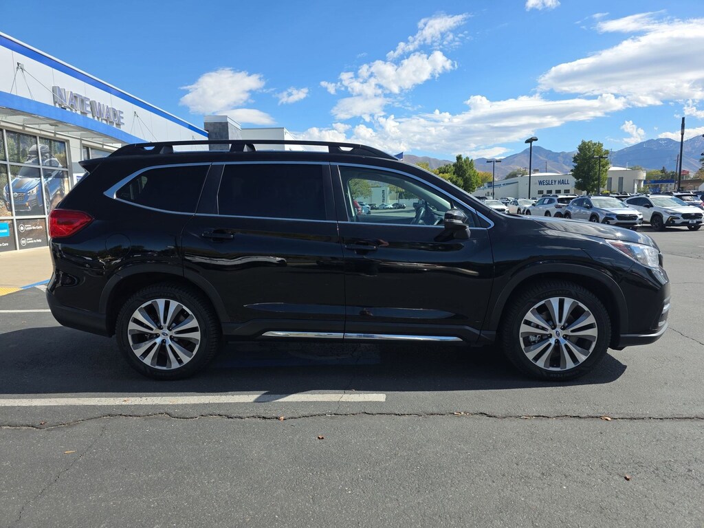 Used 2022 Subaru Ascent Limited SUV