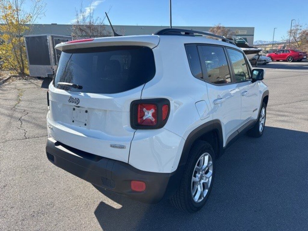 Used 2016 Jeep Renegade Latitude SUV