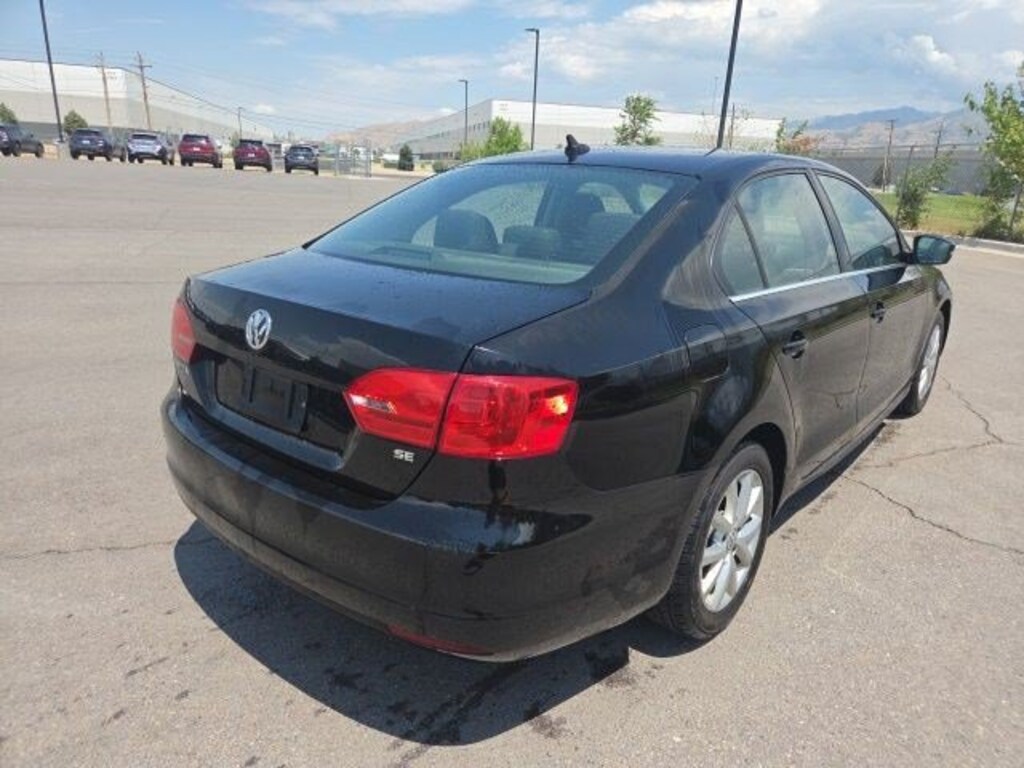 Used 2014 Volkswagen Jetta Sedan SE Sedan