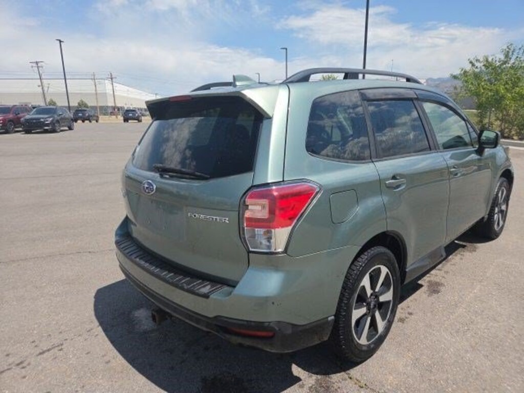 Used 2018 Subaru Forester Premium SUV