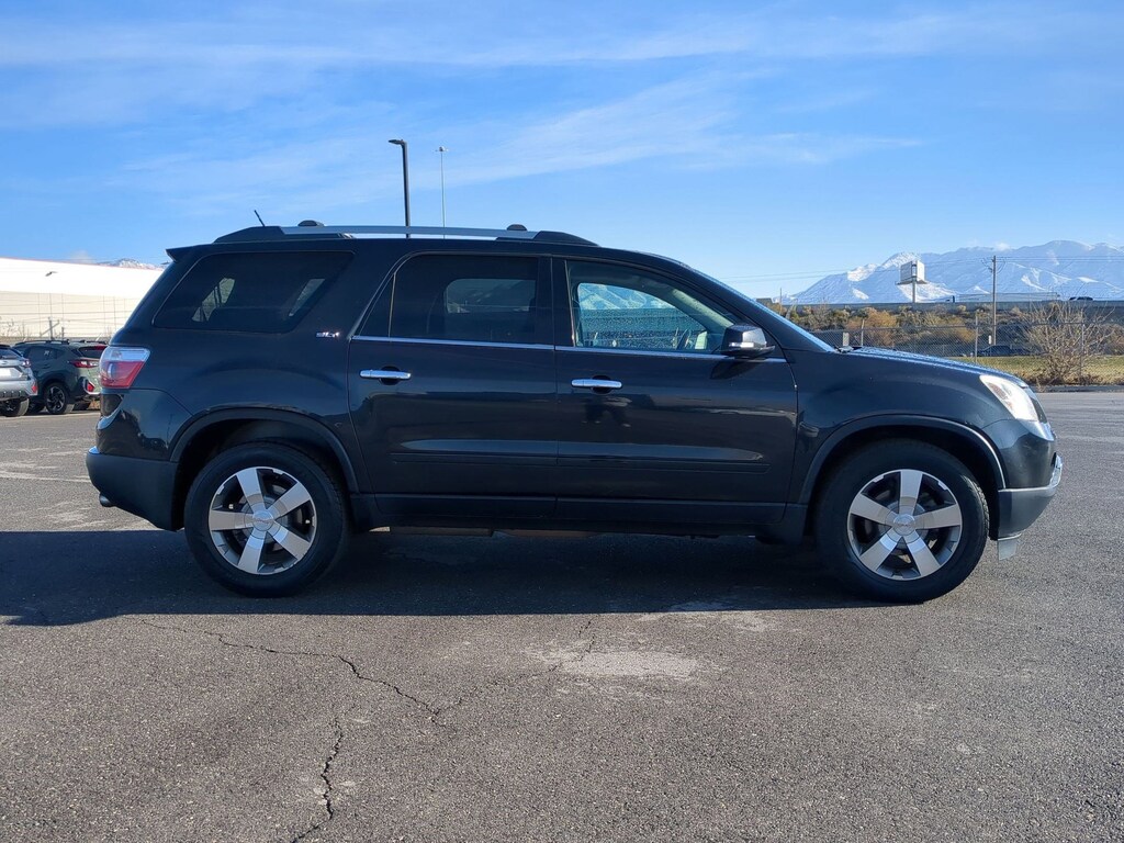 Used 2011 GMC Acadia SLT2 SUV