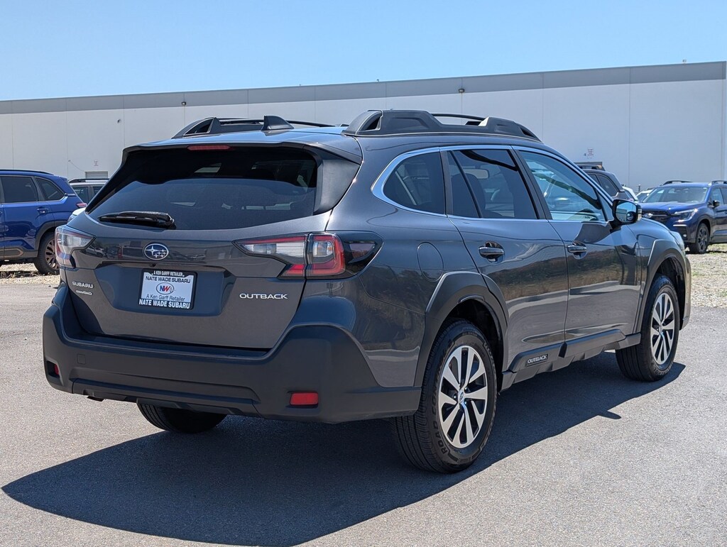 Used 2023 Subaru Outback Premium SUV