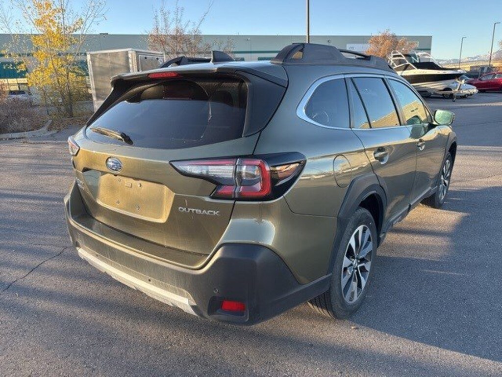 Used 2024 Subaru Outback Limited SUV